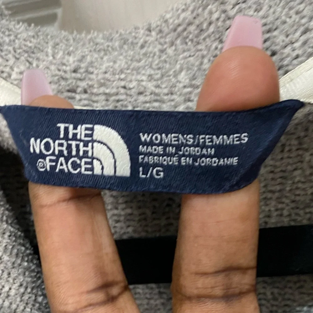 North Face gray hoodie long sleeve top, size large - Picture 5 of 13